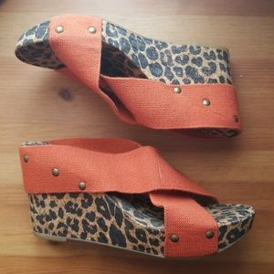 {Firm price} Lucky Brand Miller leopard wedges
